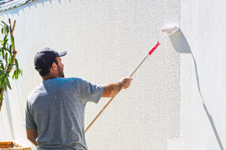 De quem é a responsabilidade da pintura externa do imóvel, locador ou locatário?